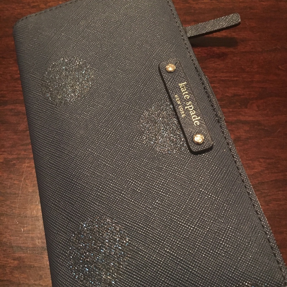 Kate Spade navy dark blue wallet